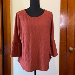 Textured 3/4 bell sleeve blouse
